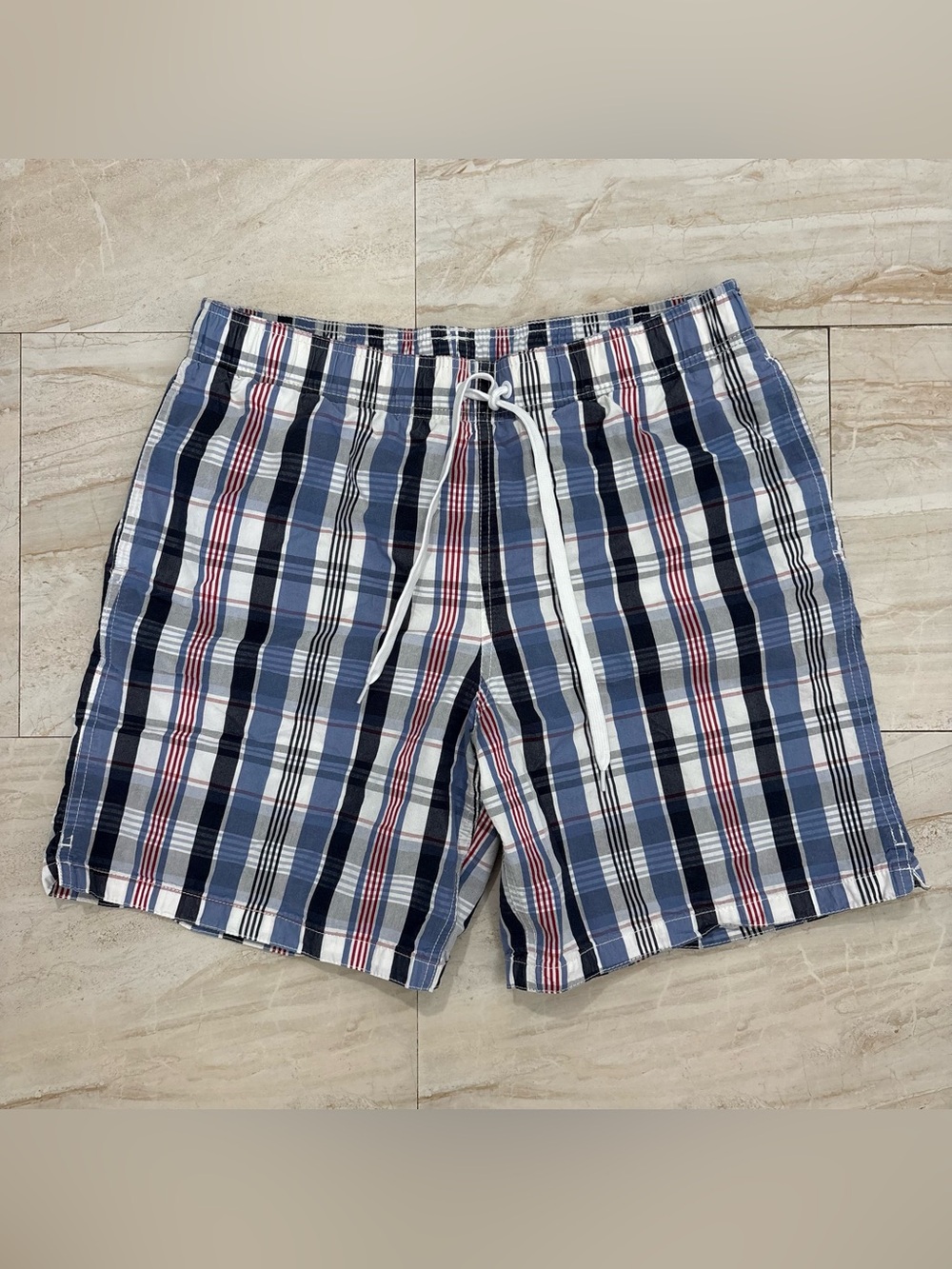 Merona Men's Medium Blue, White & Red Plaid Swim Trunks / Board Shorts 